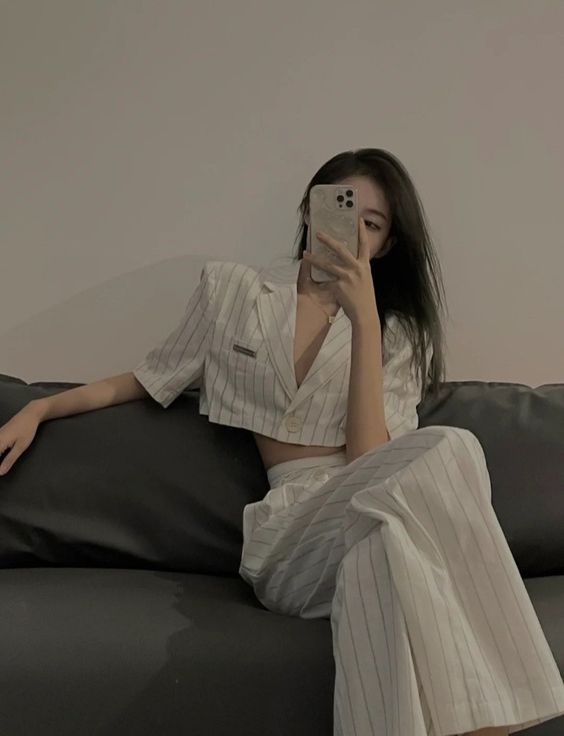 Cập nhật những xu hướng thời trang Hàn Quốc này để có một tủ quần áo như các Ulzzang - Ảnh 1