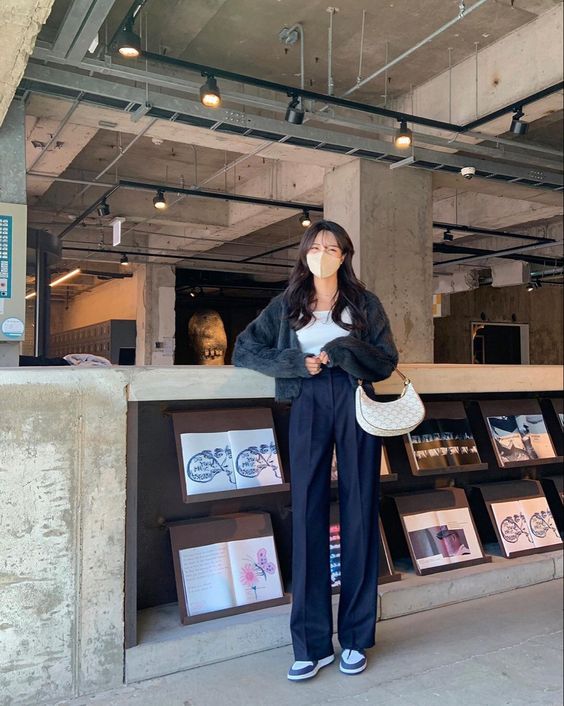 Cập nhật những xu hướng thời trang Hàn Quốc này để có một tủ quần áo như các Ulzzang - Ảnh 1