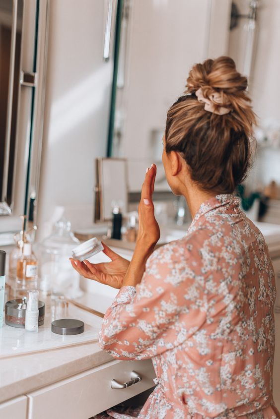 3 mẹo chăm sóc da mùa hè giúp da luôn mọng nước - Ảnh 1