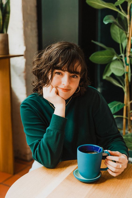 1001 cách tạo dáng chụp ảnh đẹp dành cho hội mê sống ảo - Ảnh 1