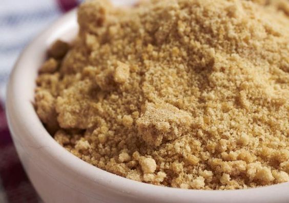 Cách làm mặt nạ môi: 5 công thức cực đơn giản mà hiệu quả khiến bạn bất ngờ - Ảnh 1