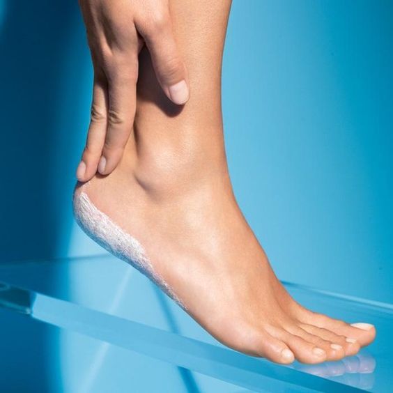 Cách để có bàn chân đẹp: 10 bí quyết giúp bạn có bàn chân đẹp  - Ảnh 1