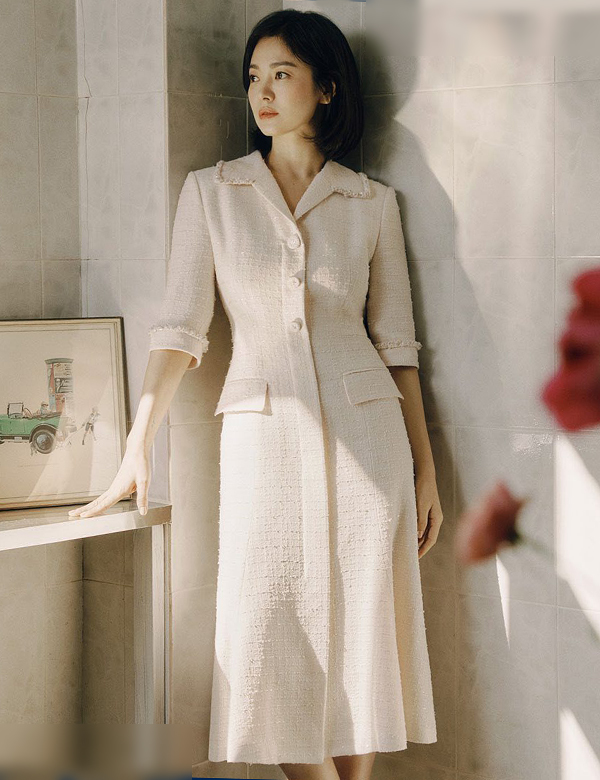 Những set đồ vải tweed đẹp nhất của Song Hye Kyo - Ảnh 3