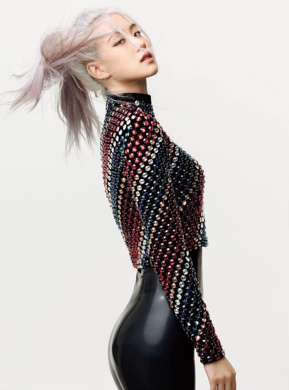 10+ kiểu tóc siêu đẹp, siêu dễ của Rosé (BLACKPINK) bạn có thể tự thực hiện tại nhà - Ảnh 8