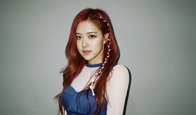 10+ kiểu tóc siêu đẹp, siêu dễ của Rosé (BLACKPINK) bạn có thể tự thực hiện tại nhà - Ảnh 11