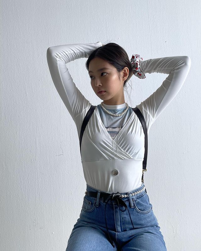 Trang điểm trong veo giống Jennie - Ảnh 2