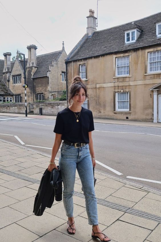 1001 cách mix đồ với quần jeans bao đẹp, mặc lên người liền hóa fashionista - Ảnh 1