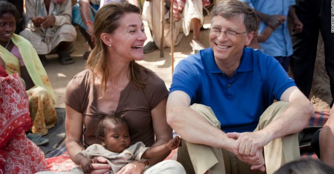 Vợ chồng tỷ phú Bill Gates luôn là những người hoạt động tích cực với các chương trình từ thiện.