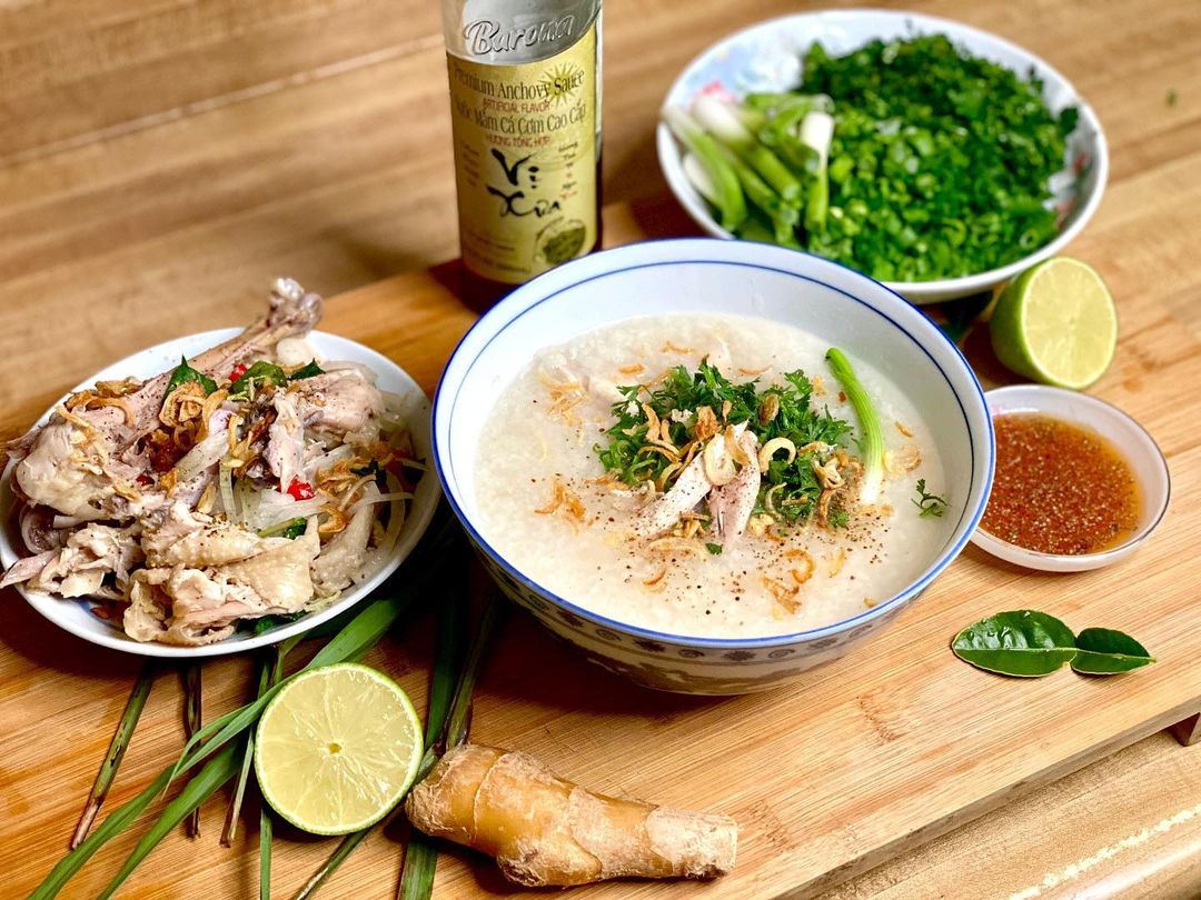 Cách nấu cháo gà thơm ngon, dễ làm ngay trong căn bếp nhà bạn