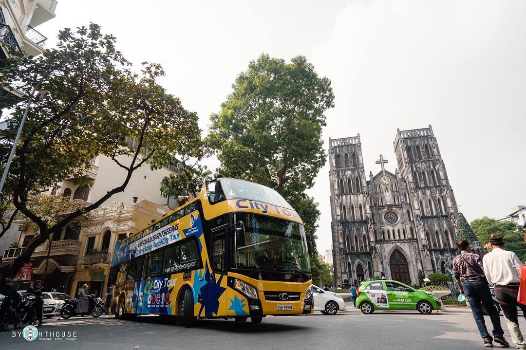 Xe bus 2 tầng Hà Nội chỉ còn 100 ngàn/lượt, thử đi để khám phá Thủ đô quen mà lạ - Ảnh 2