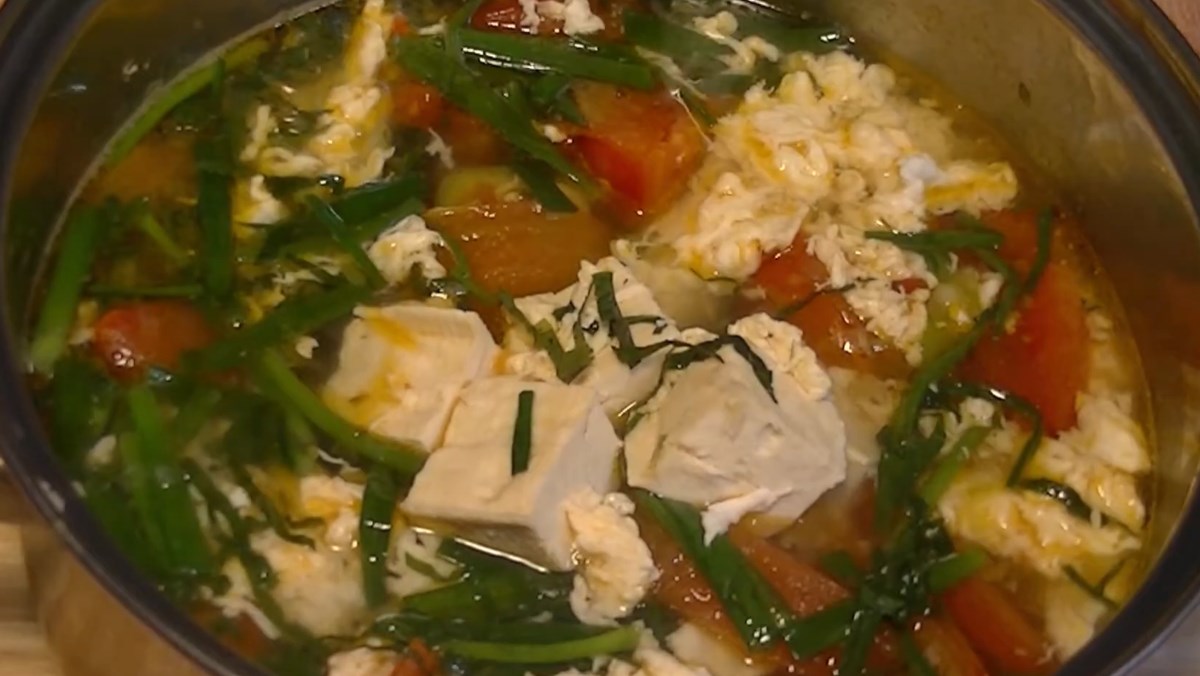 Cách nấu canh trứng lá tía tô dễ làm, vừa bồi bổ sức khoẻ vừa giải cảm hiệu quả