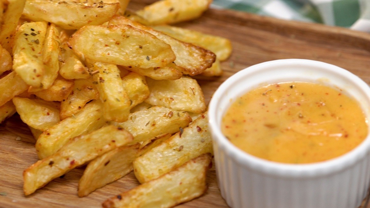 Cách làm sốt chấm khoai tây chiên, giúp món ăn khoái khẩu ngon bội phần