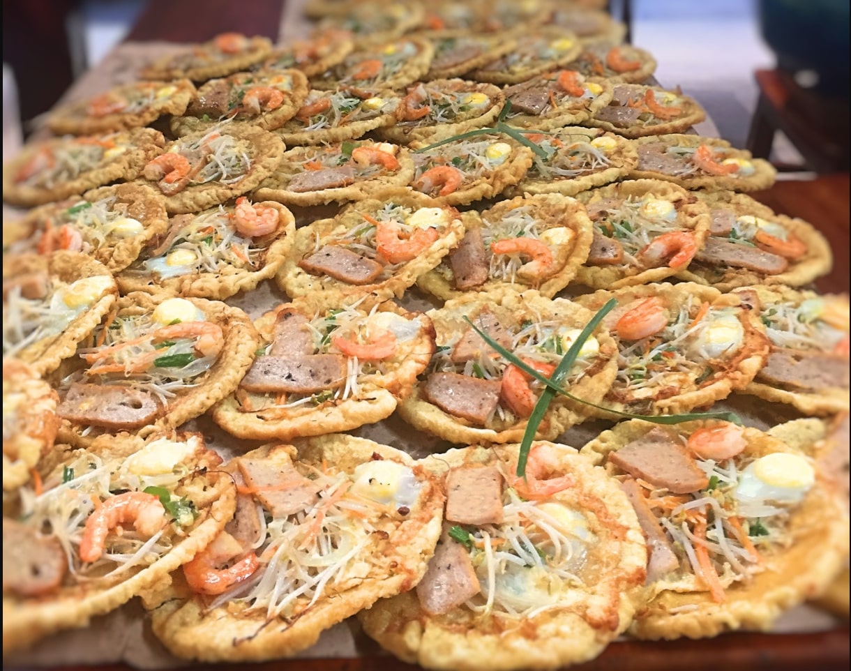 Bánh khoái, món bánh tưởng giống bánh xèo mà rất khác, gây thương nhớ ở Huế