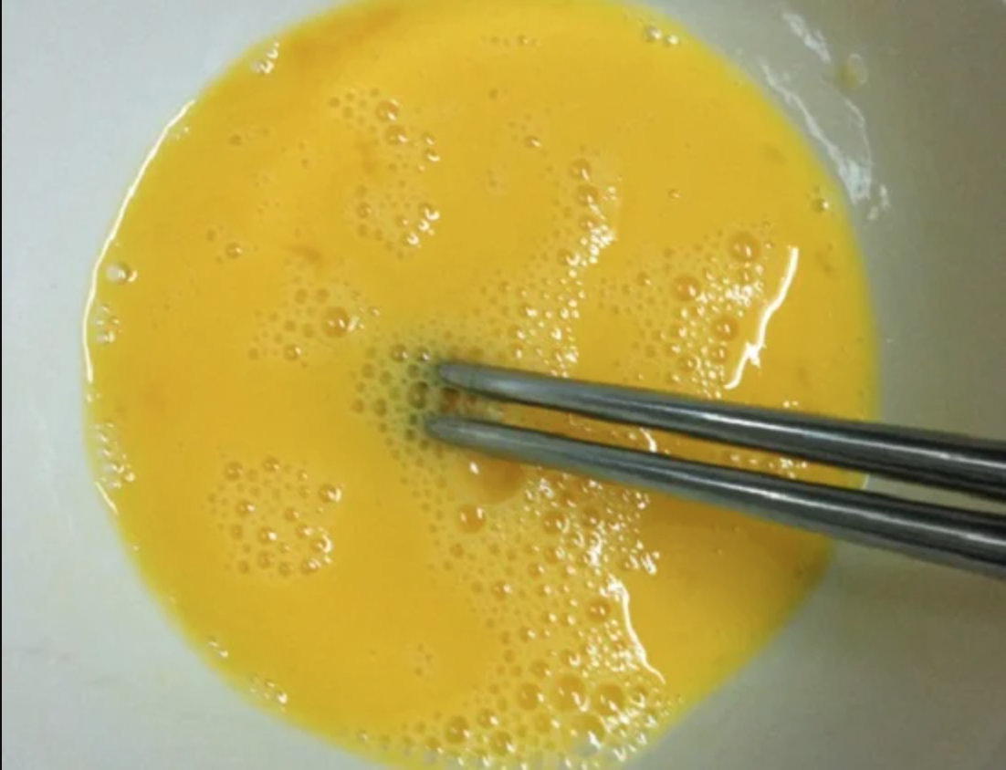 Cách làm bông thiên lý xào trứng, món xào đơn giản mà lạ miệng, hao cơm - Ảnh 3