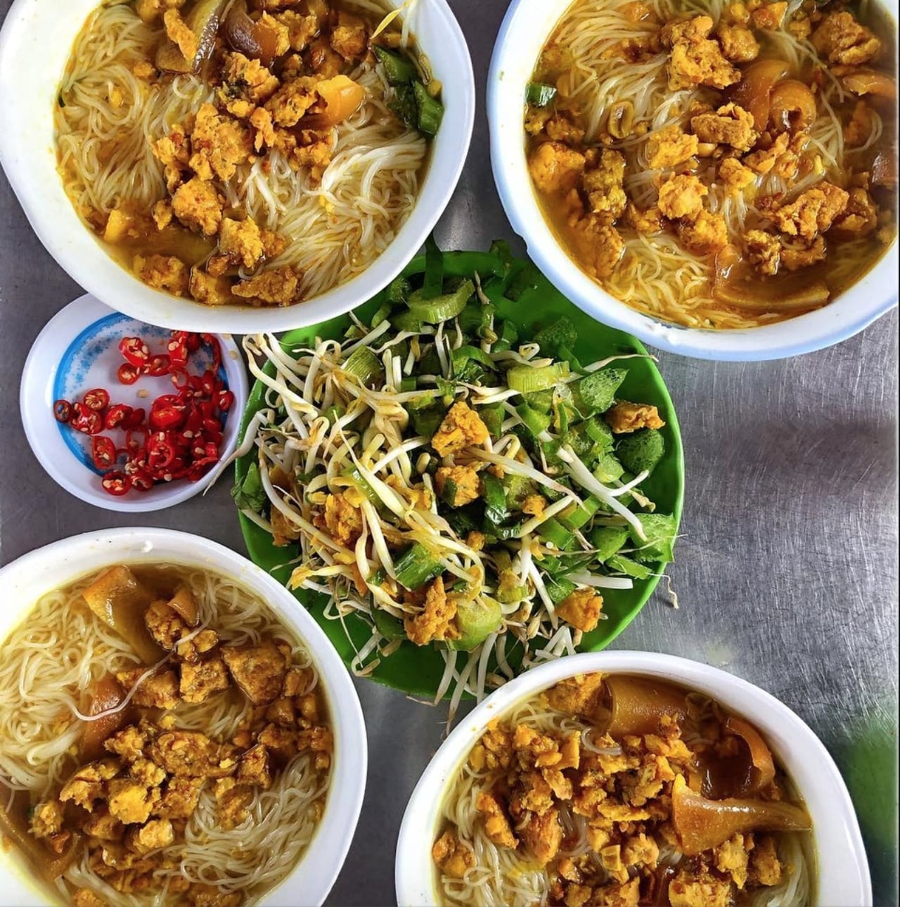 Bún Xiêm Lo, phiên bản biến tấu từ món ăn Khmer khiến nhiều người phải lòng khi đến miền Tây - Ảnh 3