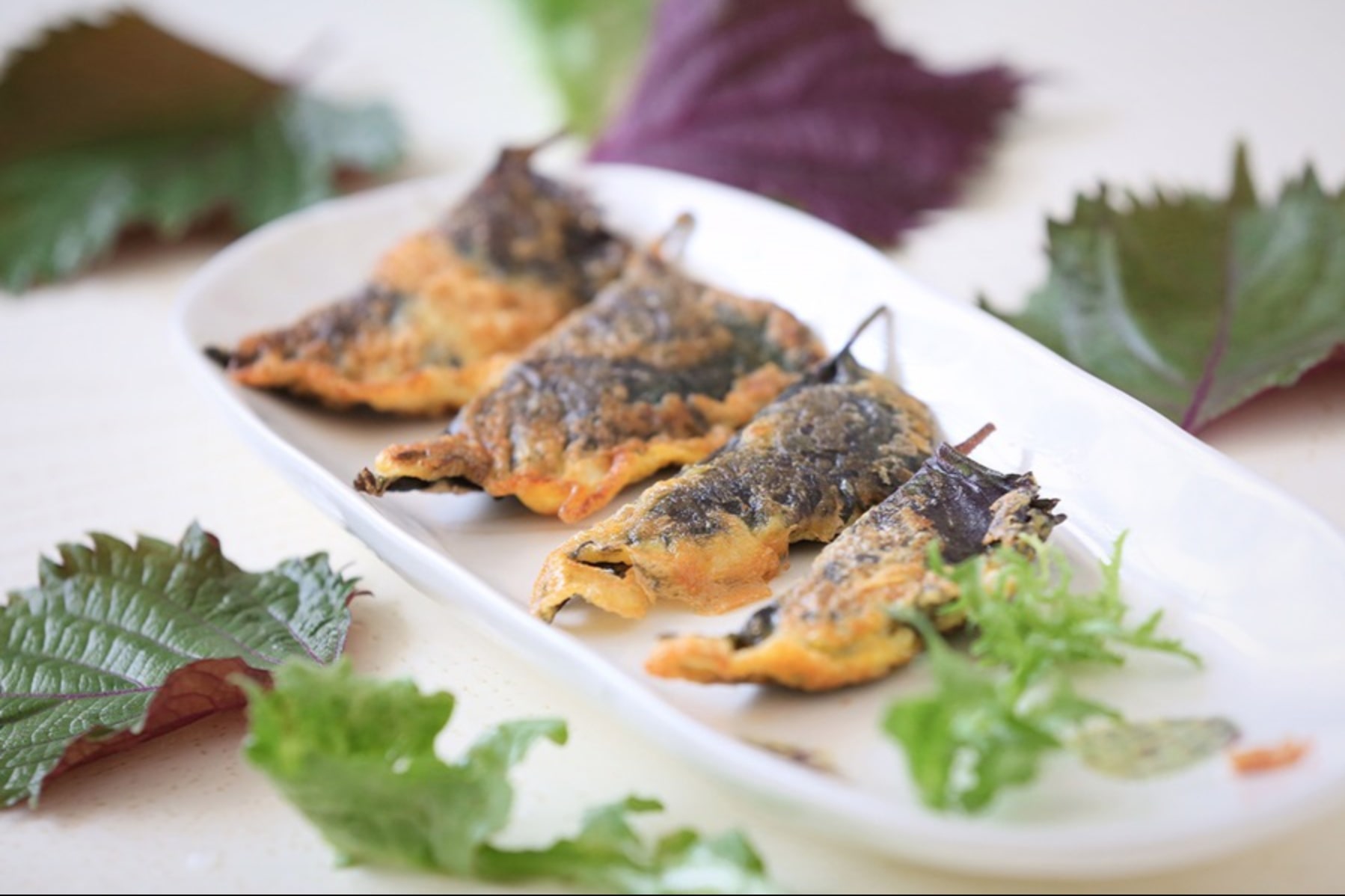 Cách làm chả ức gà tía tô, thơm ngon, lạ miệng lại dễ làm