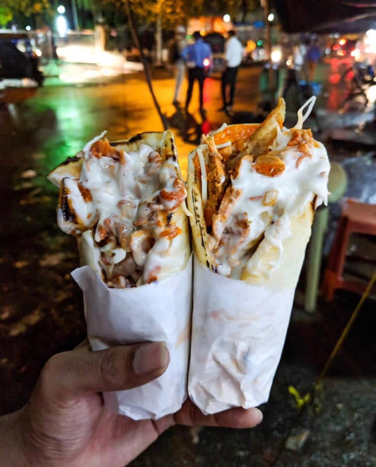 Shawarma, món ăn đường phố được mệnh danh là 'Doner Kebab phiên bản Ấn Độ” - Ảnh 5