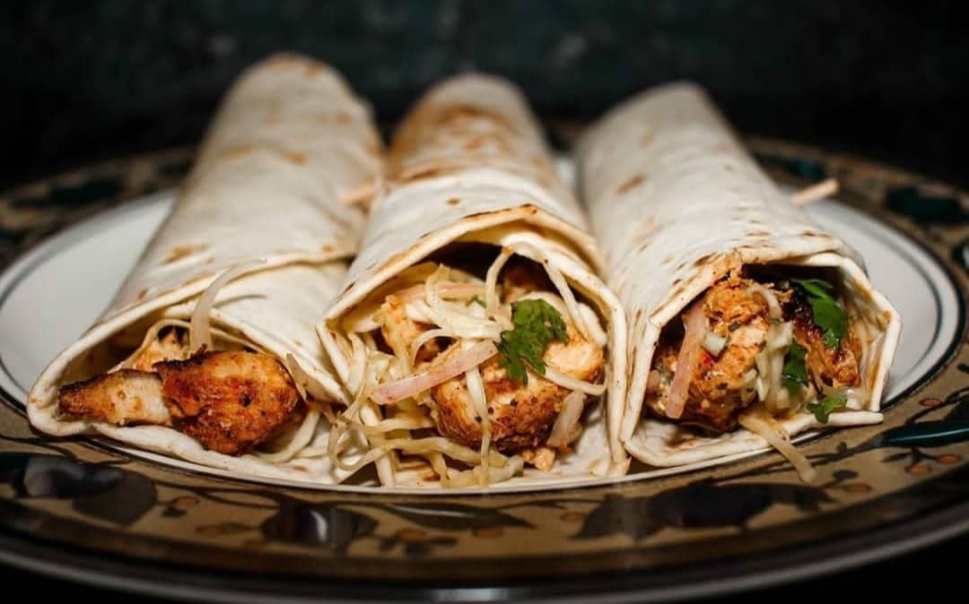 Shawarma, món ăn đường phố được mệnh danh là 'Doner Kebab phiên bản Ấn Độ” - Ảnh 1