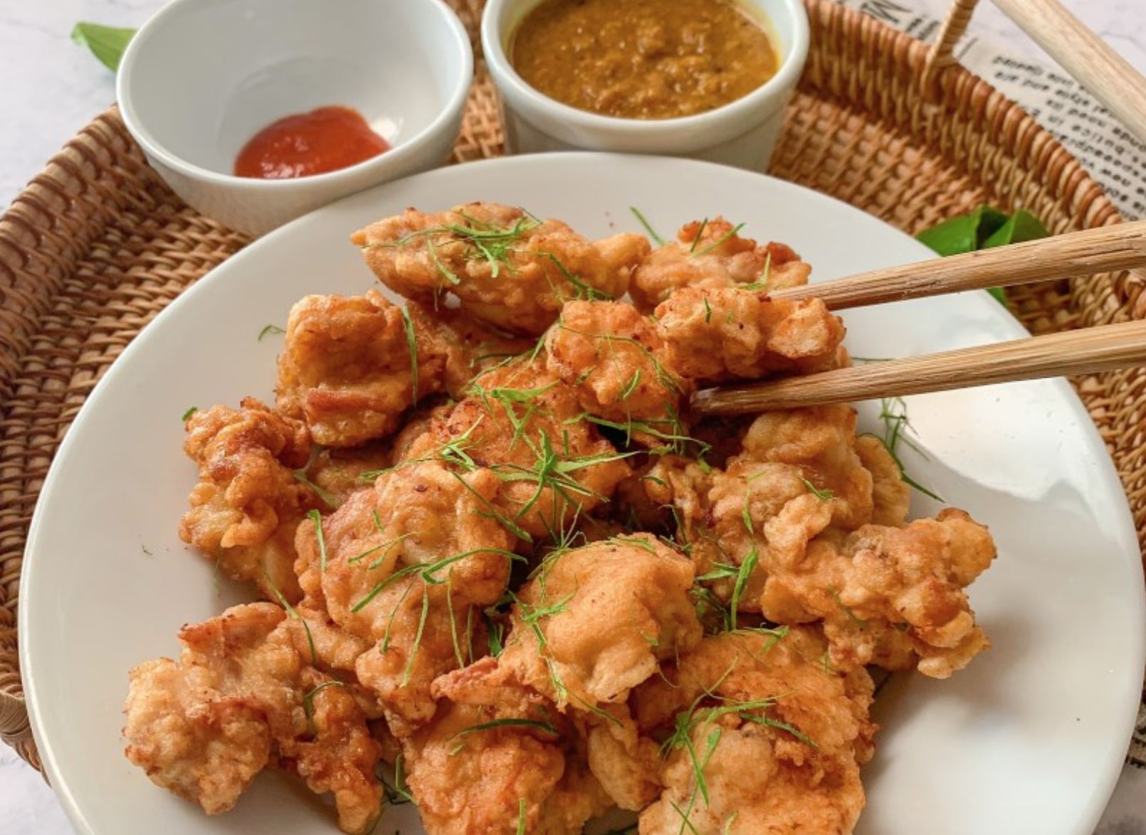 Cách làm gà chiên sốt cà ri lạ miệng, bản biến tấu hấp dẫn cho bữa ăn cuối tuần