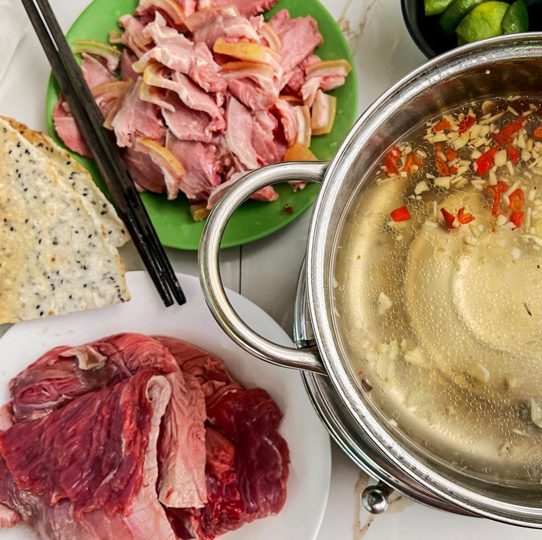 Cẩm nang du lịch Phú Quý, khám phá từ A đến Z “Hometown Cha Cha Cha” phiên bản Việt - Ảnh 1