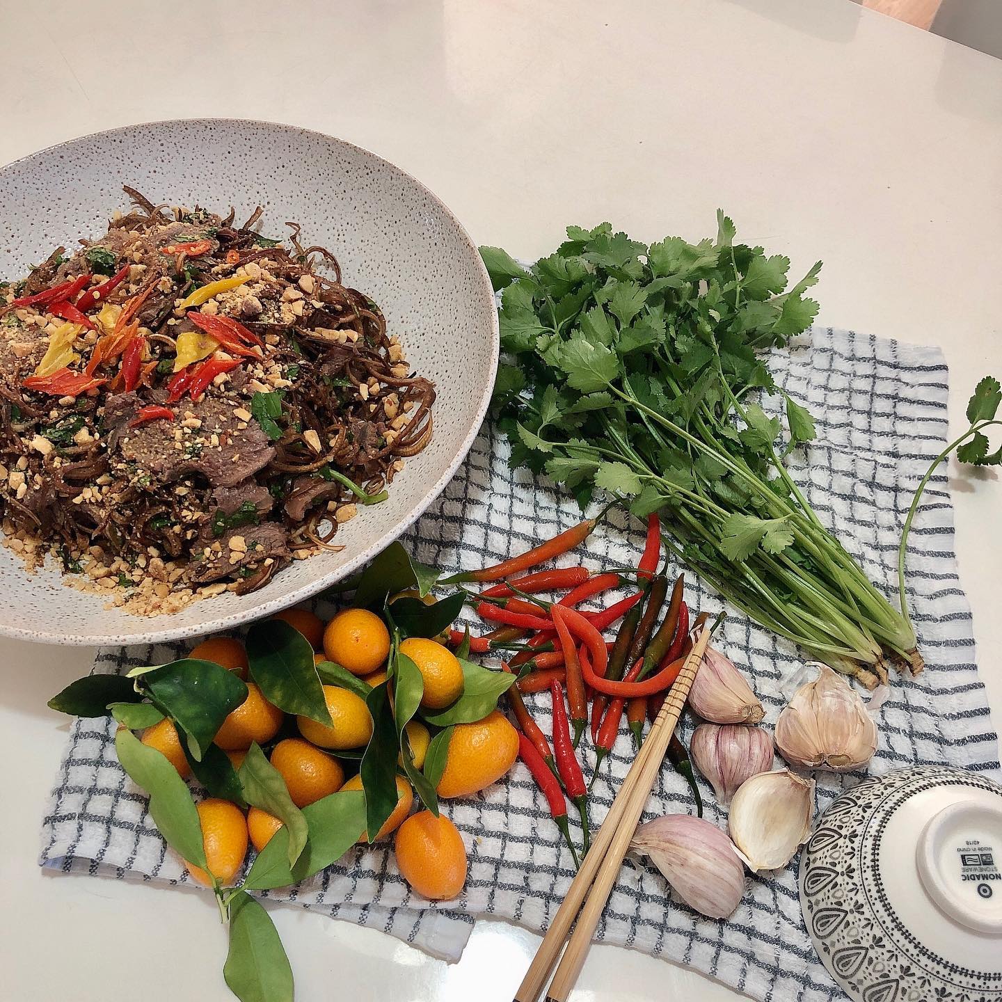 Cách làm gỏi bắp bò hoa chuối thanh đạm, dễ làm mà không lo bị thâm đen - Ảnh 1