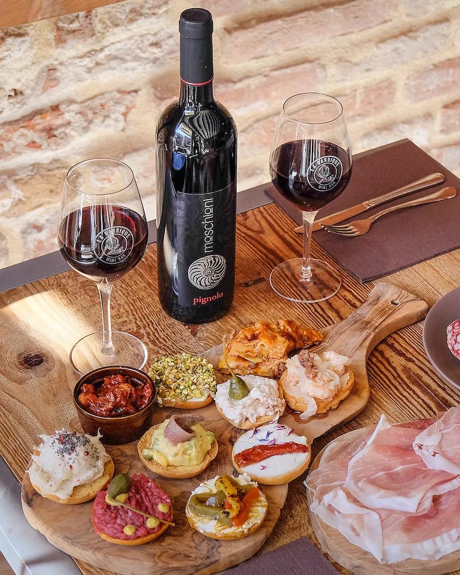 Cicchetti, món ăn nhẹ với những sáng tạo của đầu bếp được coi như một phần của Venice - Ảnh 1