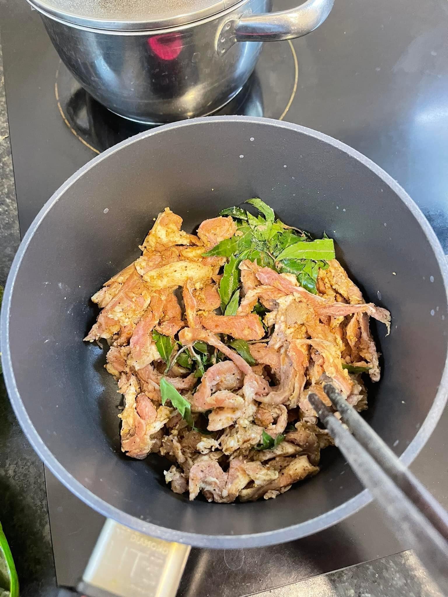 Nem nướng Thọ Xuân, bản biến tấu hấp dẫn của đặc sản nem chua xứ Thanh - Ảnh 4