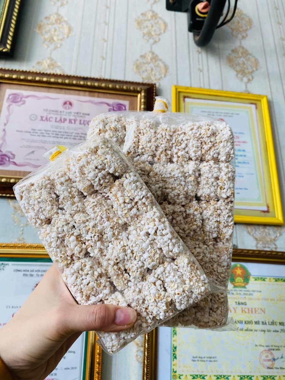 Khô mè, món bánh “7 lửa” với cách chế biến kỳ công trở thành đặc sản nổi tiếng của Cẩm Lệ, Đà Nẵng - Ảnh 1