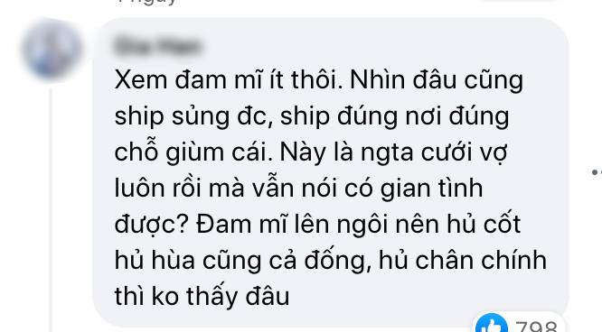 Chú rể nắm chặt tay bạn thân khi chụp ảnh cưới, netizen đồng loạt kêu trời vì thương cô dâu - Ảnh 1