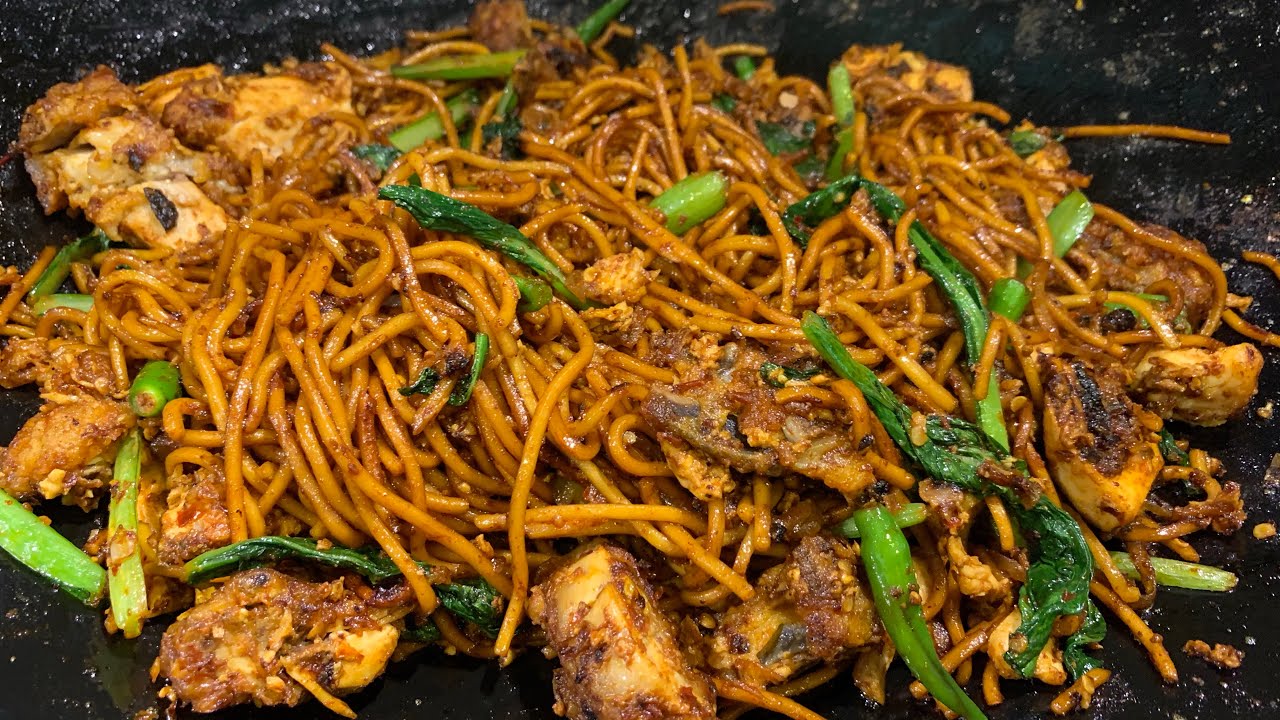 Mee goreng mamak, món mỳ xào “quốc dân” được nhiều người yêu thích khi đến Malaysia - Ảnh 1