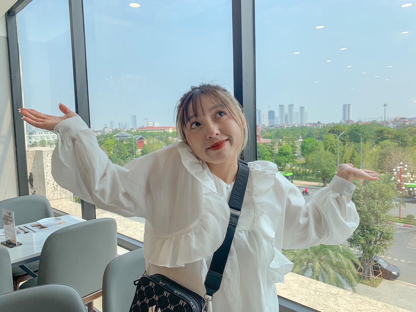 Pít Ham Ăn: Gen Z “gác” bằng giỏi ngành hot làm TikToker và mức thu nhập 8 chữ số mỗi tháng - Ảnh 1