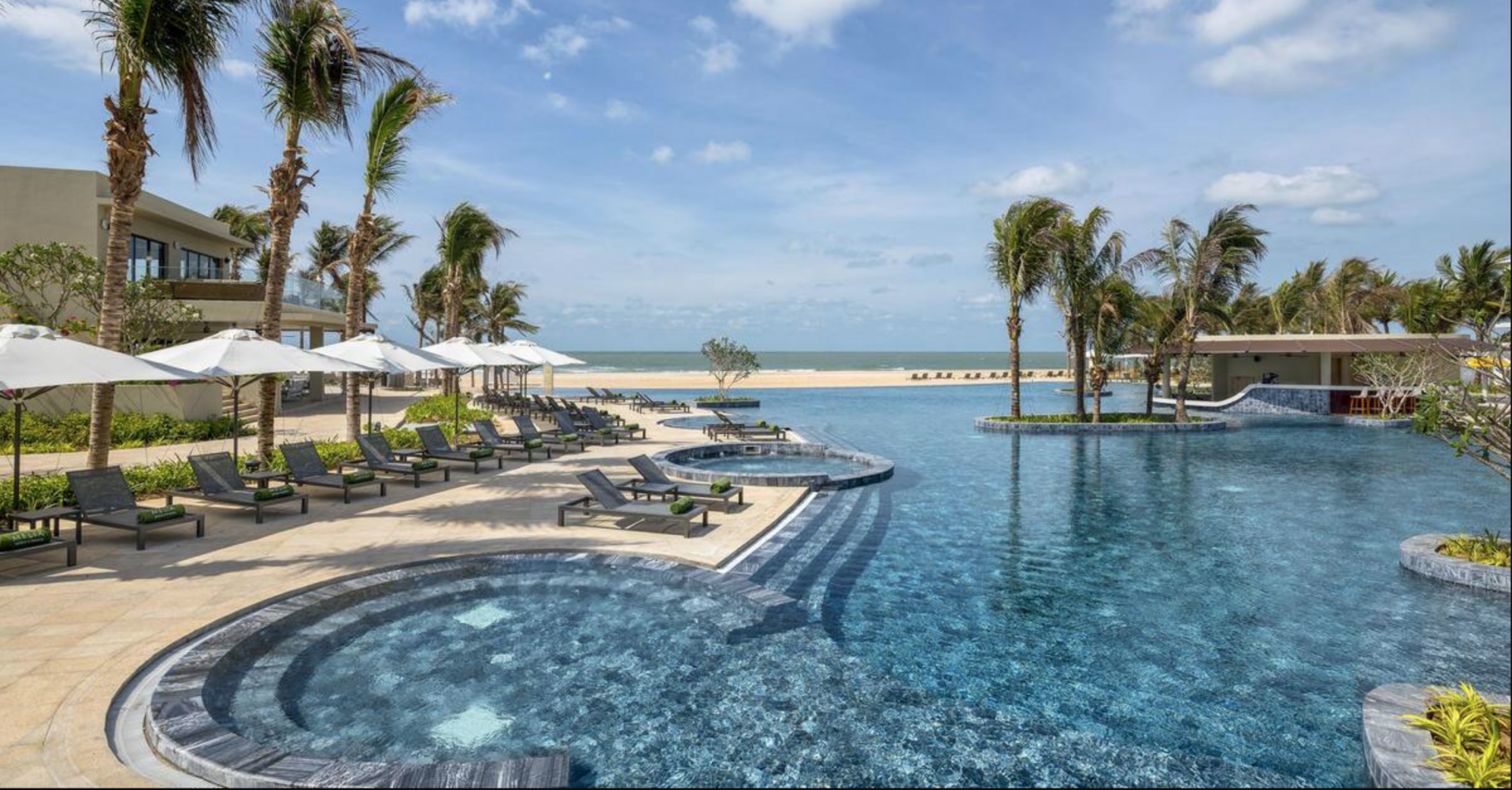 Melia Hồ Tràm có gì đặc biệt mà Minh Hằng lựa chọn làm nơi tổ chức đám cưới? - Ảnh 1