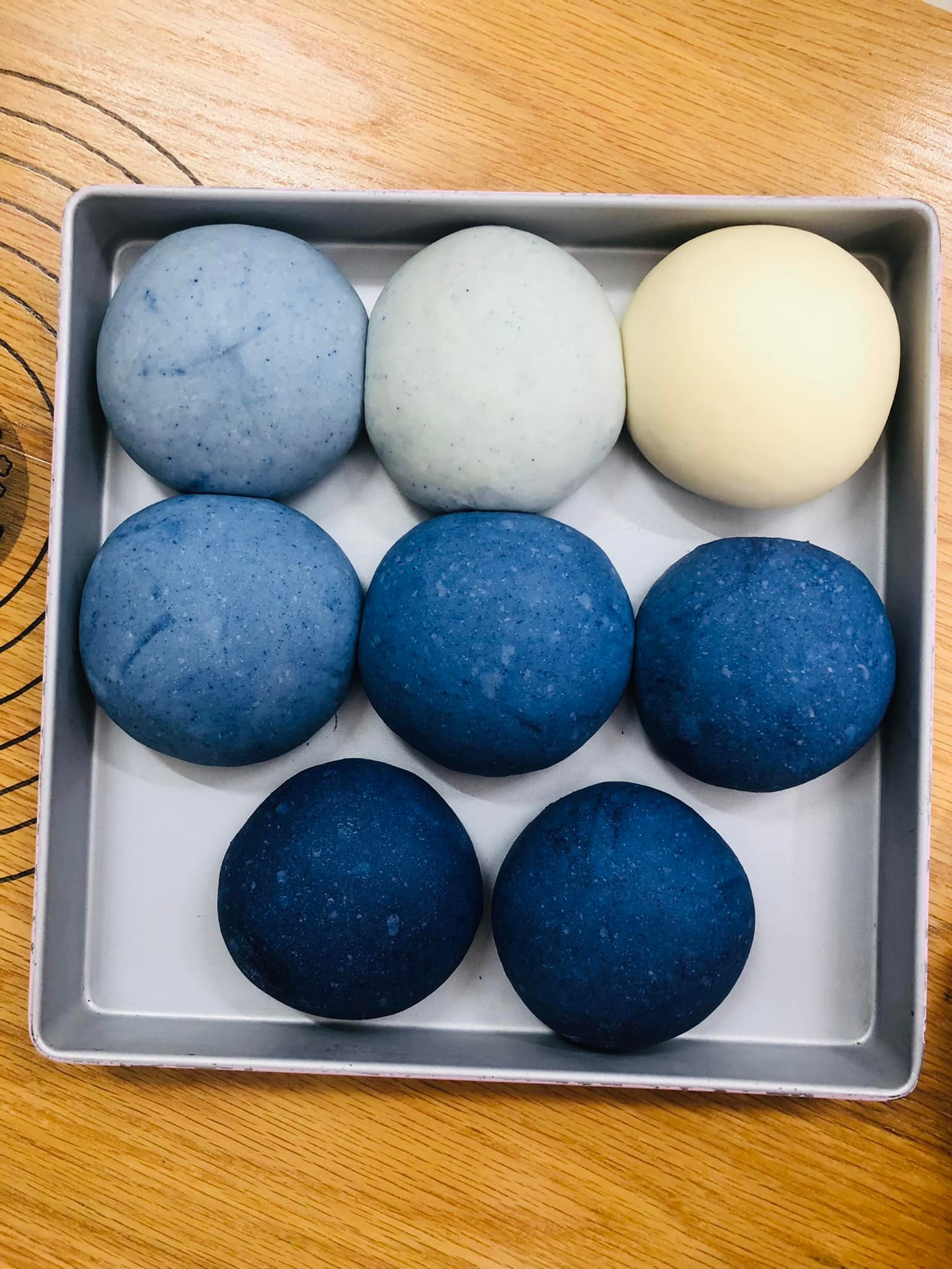 Cách làm bánh mì phong cách ombre đơn giản, đẹp mắt, sống ảo cực “ăn hình” - Ảnh 5