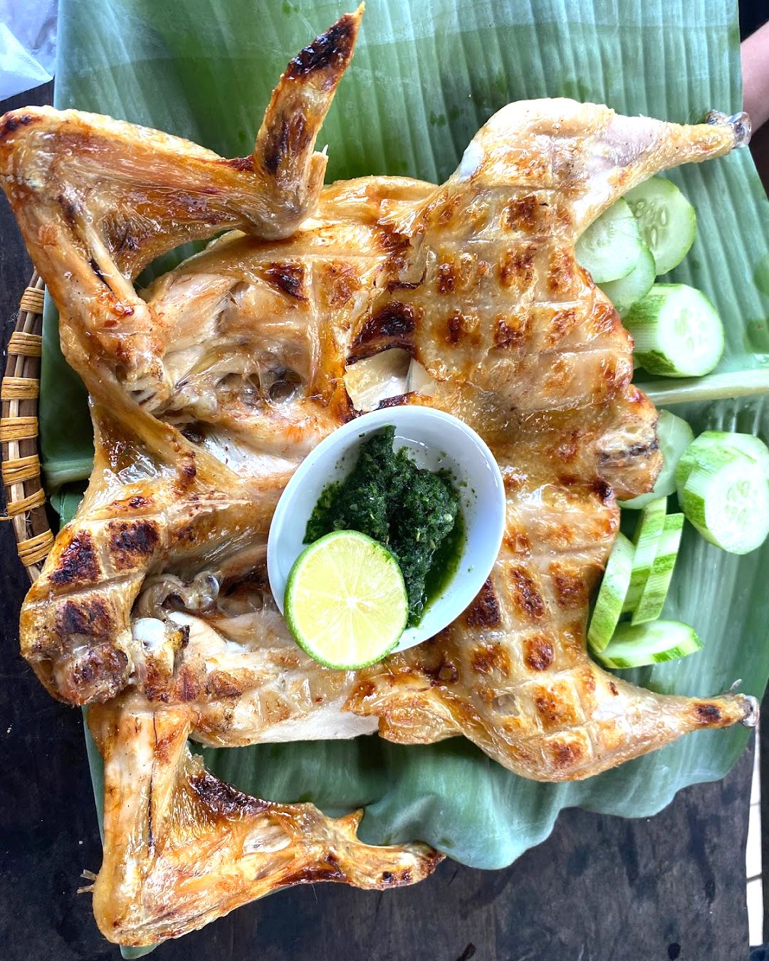 Cách làm gà nướng chấm muối cheo Quảng Bình mềm thơm, dân dã chiêu đãi khách - Ảnh 3