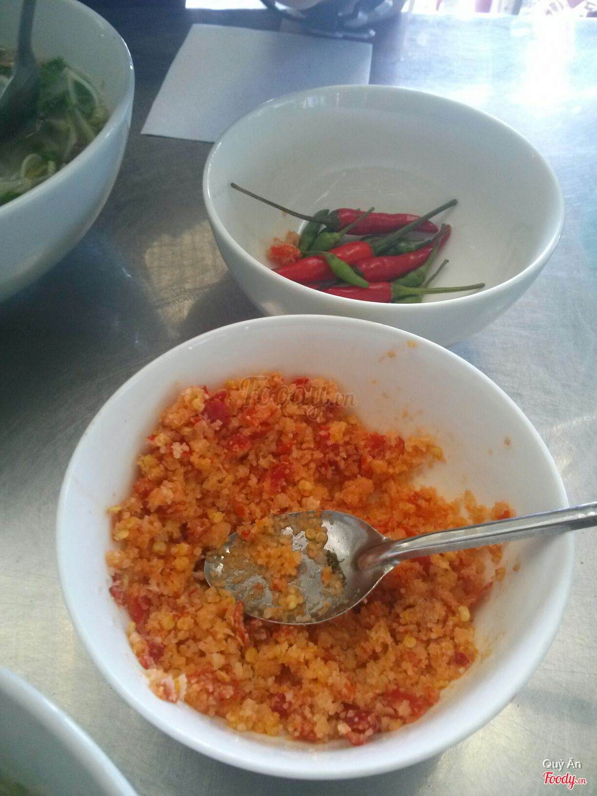 Bún nước, phiên bản biến tấu từ bún tôm Bình Định khiến nhiều người mê mẩn khi đến Kon Tum - Ảnh 6