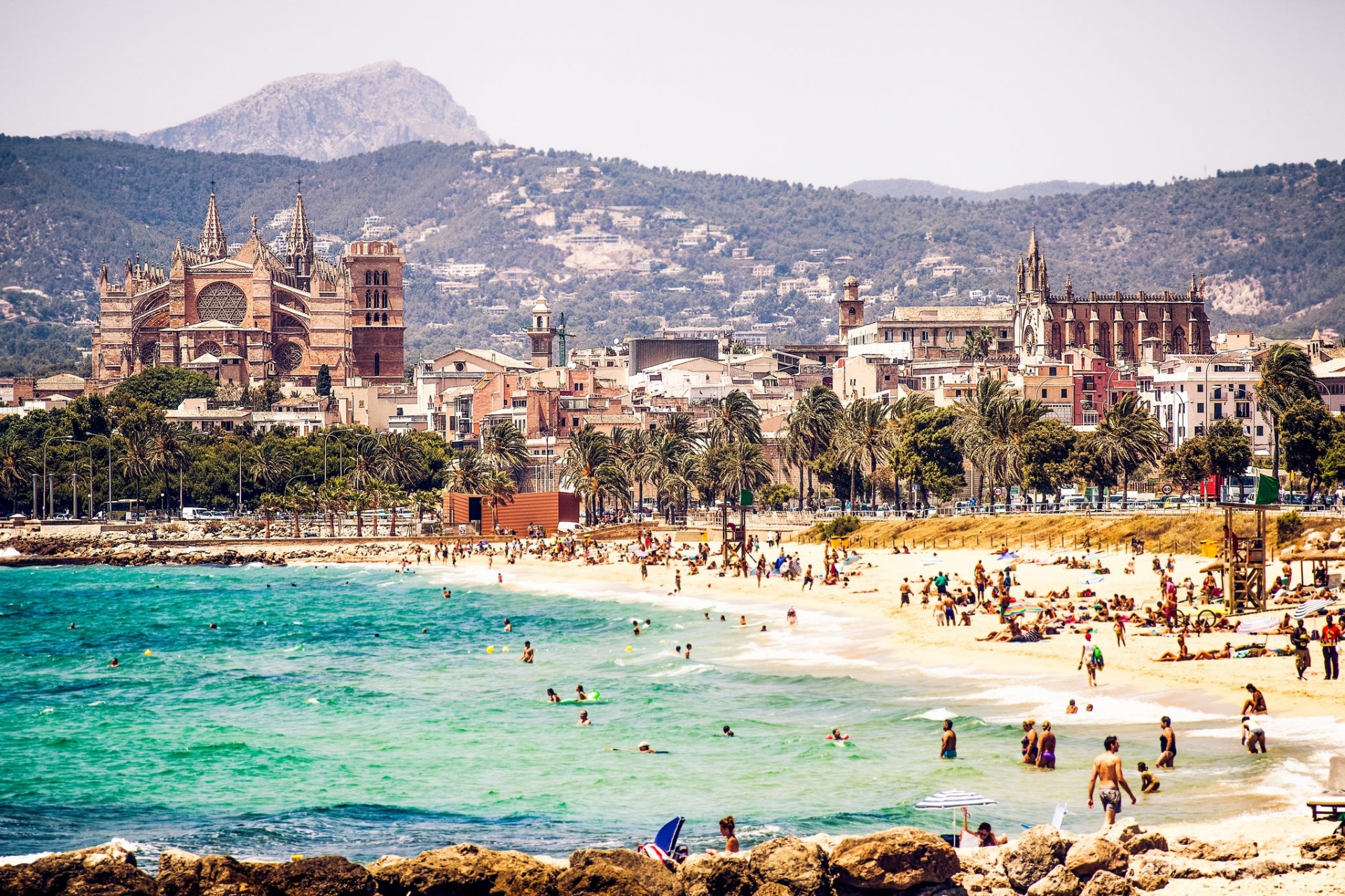 Đảo Majorca Tây Ban Nha nơi Hồ Hoài Anh và Hồng Đăng đến chơi golf đẹp thế nào? - Ảnh 1