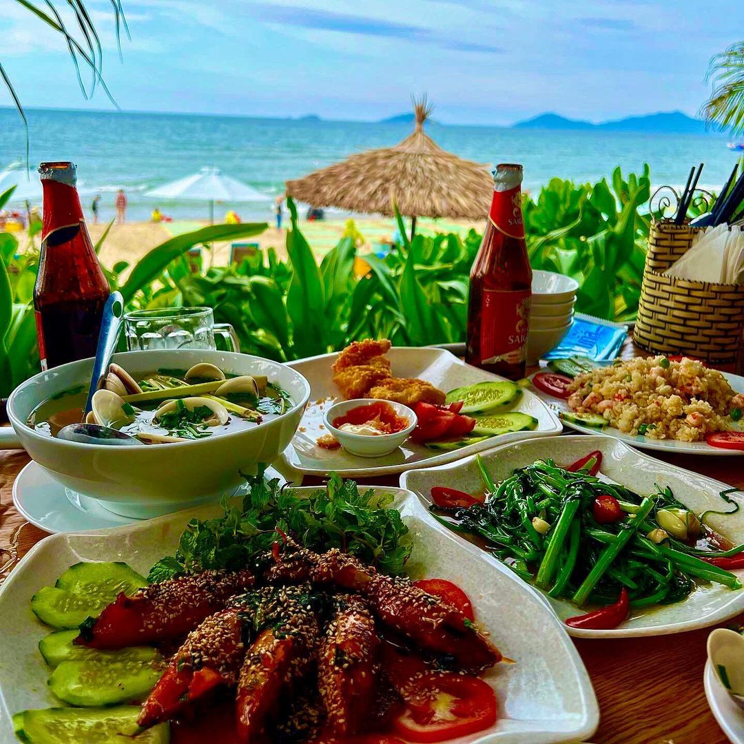 5 nhà hàng view biển ở Hội An, đổi gió một mình hay cùng gia đình đều chill hết nấc - Ảnh 1