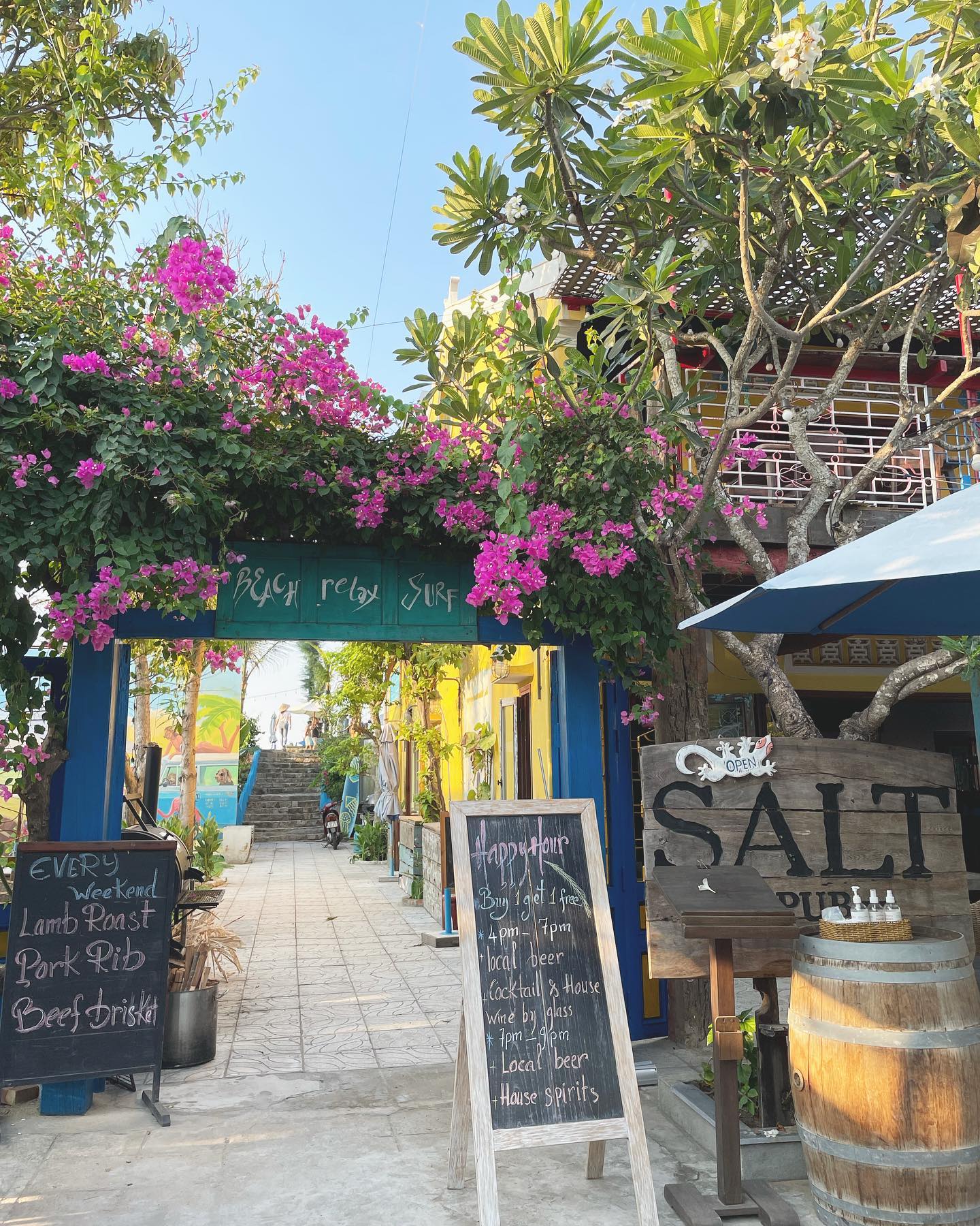 5 nhà hàng view biển ở Hội An, đổi gió một mình hay cùng gia đình đều chill hết nấc - Ảnh 1