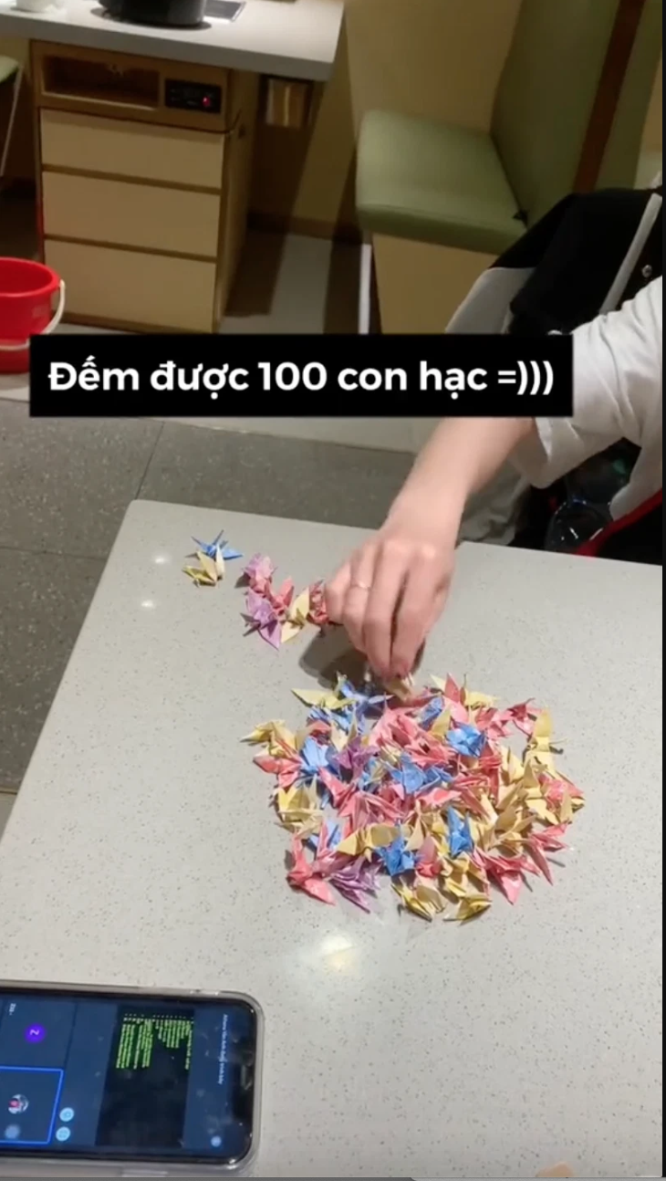 Đến Haidilao chiều mưa, khách chỉ việc ăn ngon, việc còn lại đã có Haidilao lo - Ảnh 1