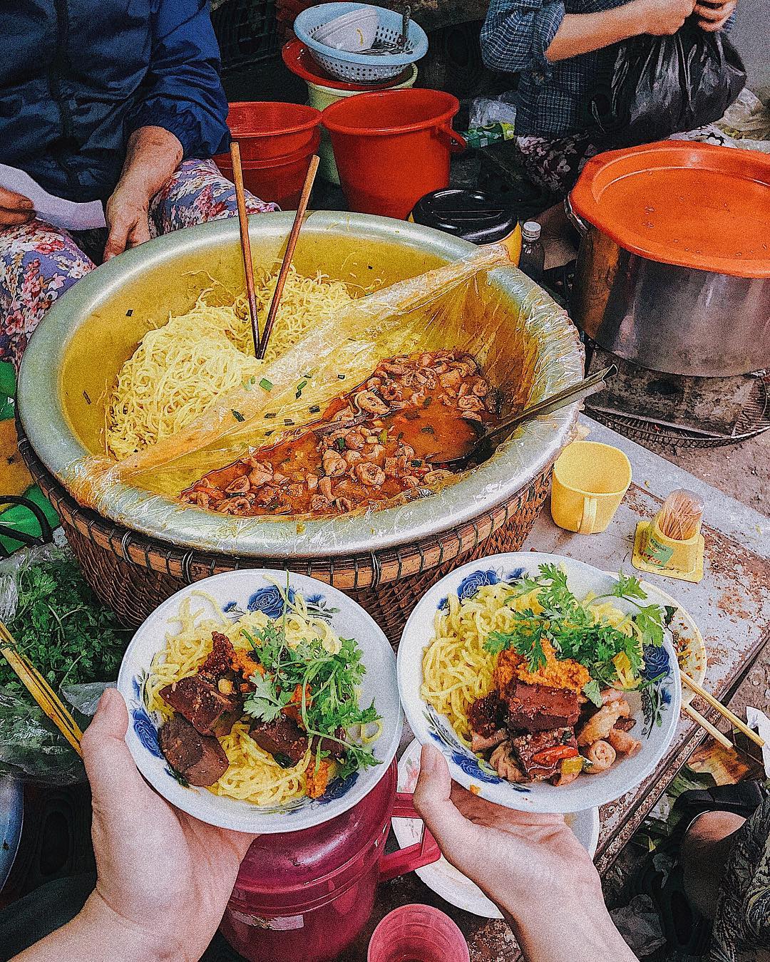 6 món bún quen thuộc của ẩm thực Huế, số 2 là đặc sản nổi tiếng nhất xứ cố đô - Ảnh 1