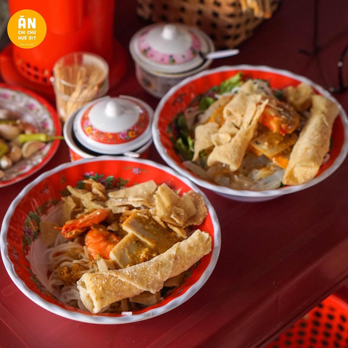 Bún giấm nuốc, món đặc sản “giải nhiệt” được nhiều người săn đón khi hè về ở Huế - Ảnh 1