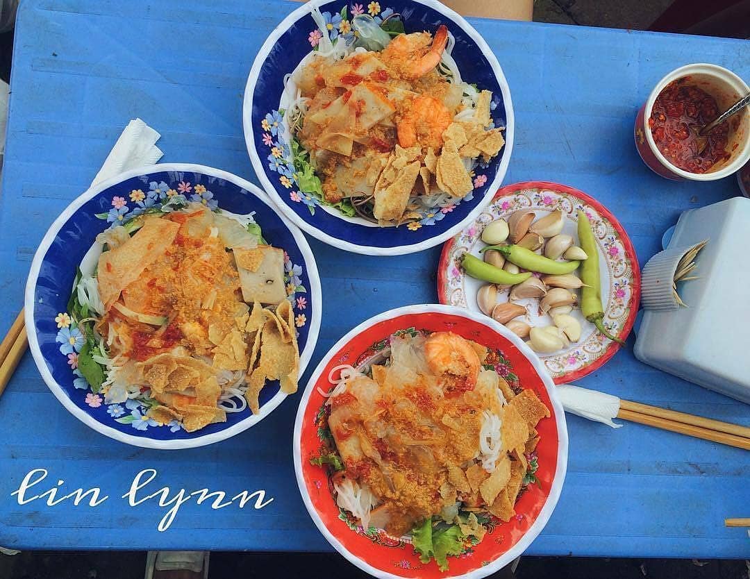 Bún giấm nuốc, món đặc sản “giải nhiệt” được nhiều người săn đón khi hè về ở Huế - Ảnh 1