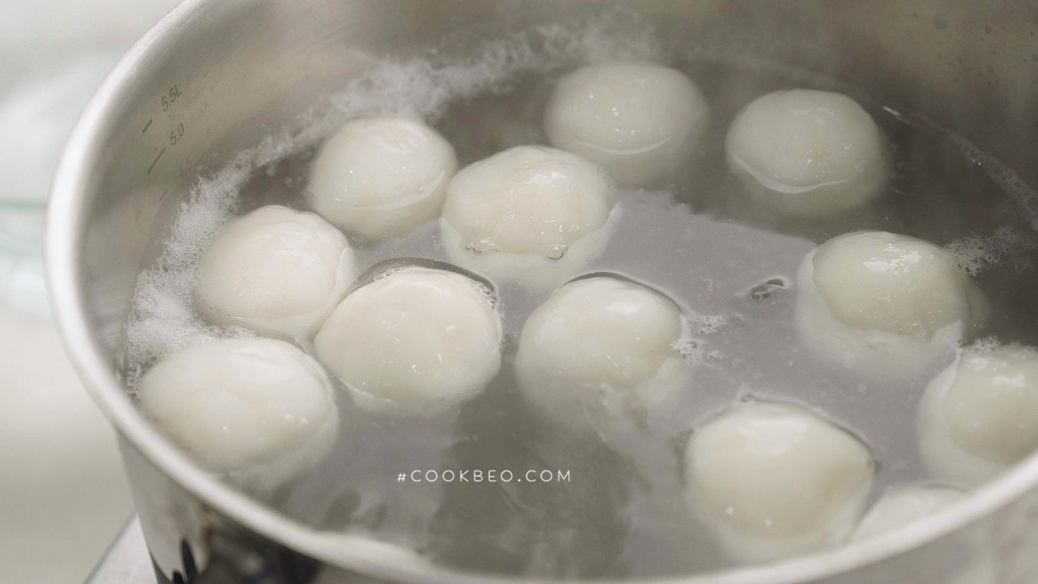 Cách làm bánh mì – trôi nước mè đen, chỉ nhìn đã thấy vui, tưởng không ngon mà ngon không tưởng - Ảnh 2