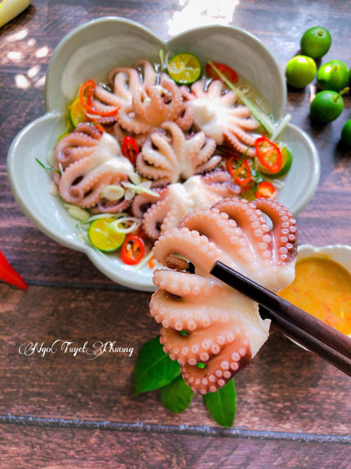 Cách làm gỏi bạch tuộc chua cay, chỉ 15 phút là có món ăn thanh mát, giòn ngon - Ảnh 1