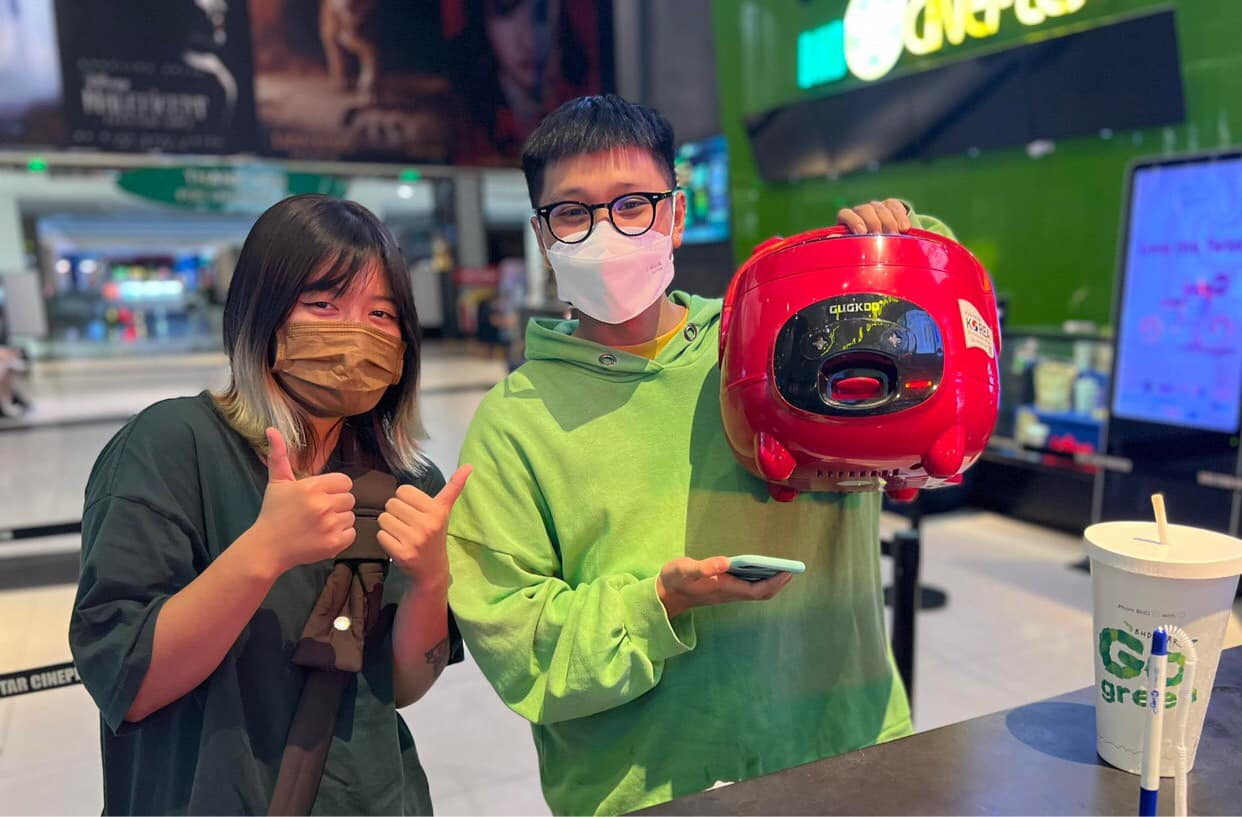 BHD Star cho mang cơm vào rạp xem Conan, tưởng giỡn chơi mà hoá ra làm thiệt - Ảnh 1