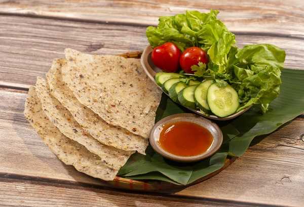 6 món bánh đặc sản Bình Định, số 5 có cách chế biến và thương thức vô cùng đặc biệt - Ảnh 1