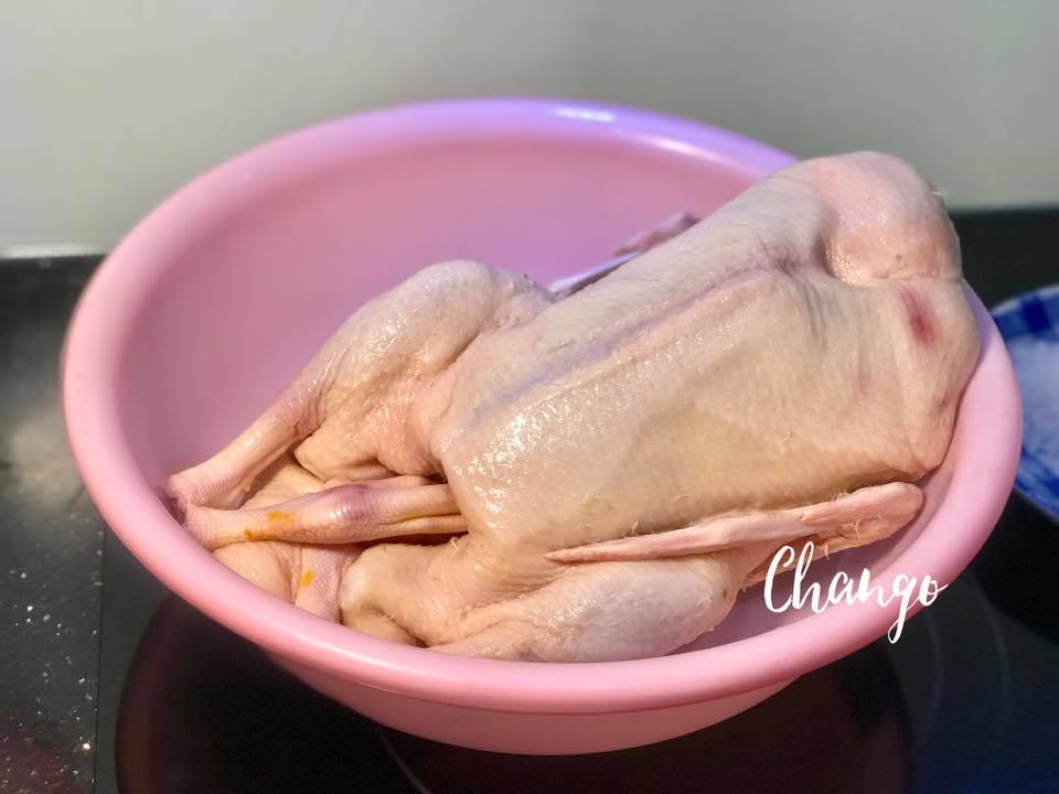 Mẹo chọn vịt và làm sạch lông vịt siêu tốc, giúp bạn nhanh chóng có vịt ngon chế biến - Ảnh 1
