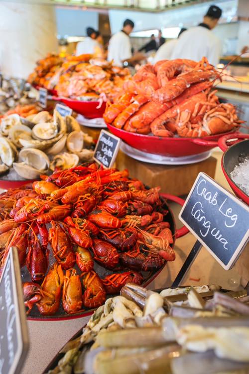 10 sai lầm khi ăn buffet mà bạn nên biết để có thể ăn ngon, ăn nhiều và ăn hiệu quả - Ảnh 1