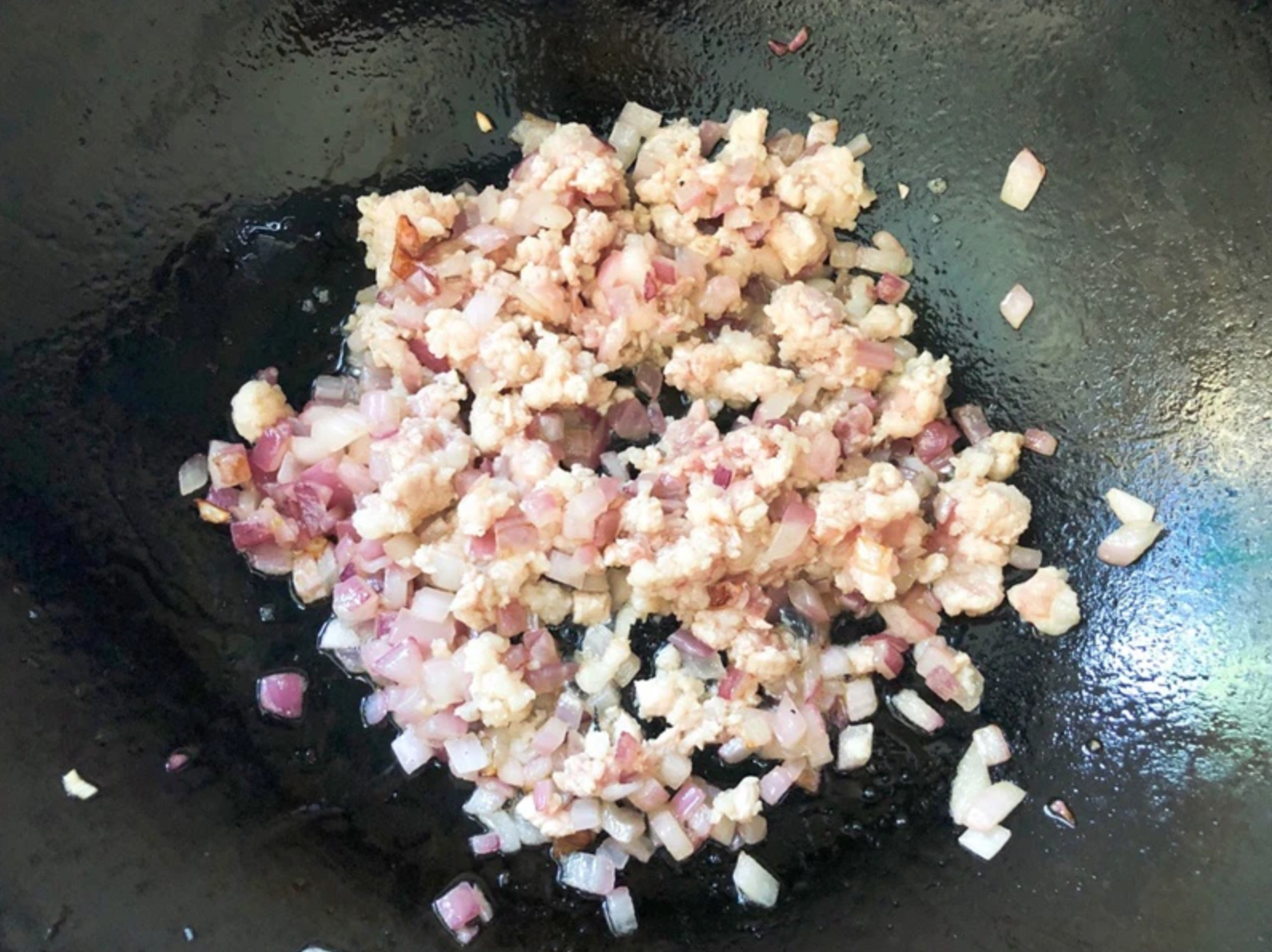 Cách làm khoai tây viên thịt chiên giòn bằng nồi chiên không dầu, chỉ 15 phút là có bữa ăn hấp dẫn - Ảnh 1