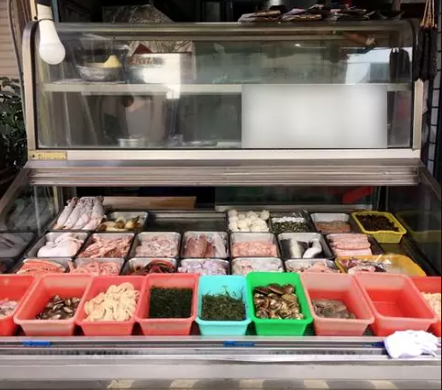 Khách quen 85 tuổi chi 14,5 tỷ đồng mua lại cửa hàng hải sản yêu thích - Ảnh 5